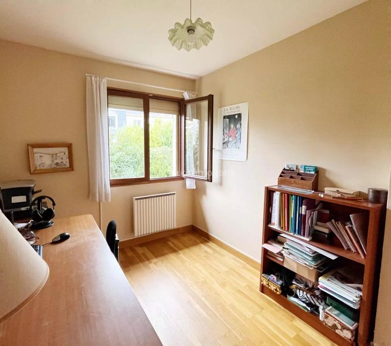 Maison - 121 m² - 6 pièces