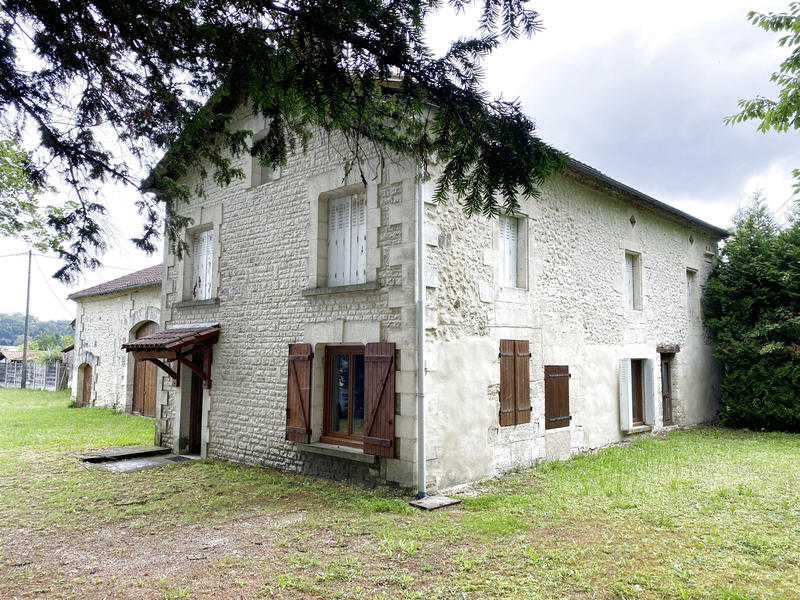 Maison - 120 m² - 4 pièces
