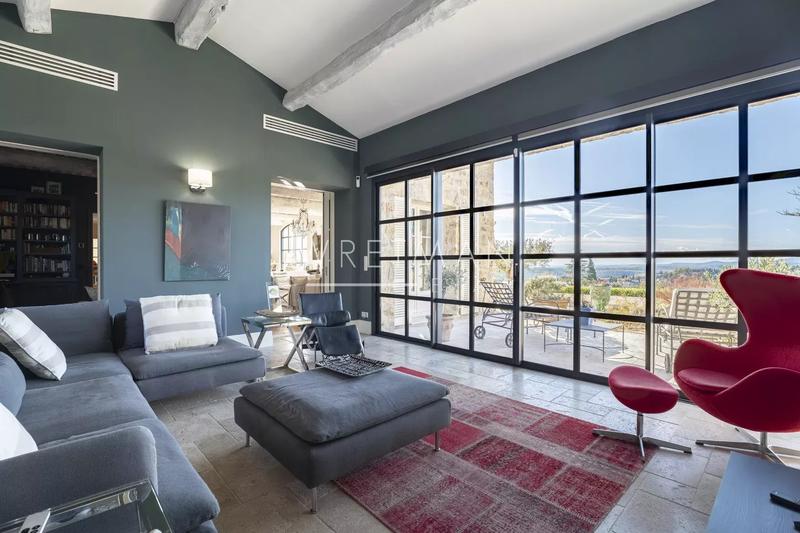 Bastide - 328 m² - 8 pièces