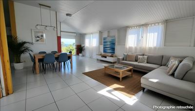 Appartement - 299 m² - 3 pièces