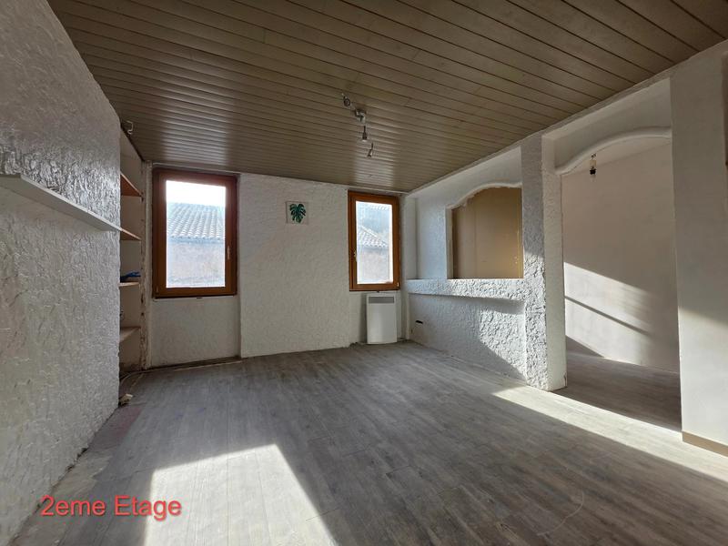 Maison de village - 100 m² - 3 pièces