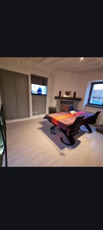 Maison traditionnelle - 85 m² - 3 pièces