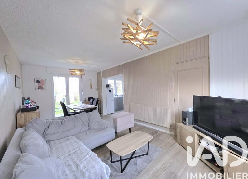 Maison - 95 m² - 5 pièces