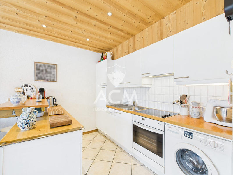 Appartement - 79 m² - 4 pièces