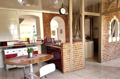 Maison - 150 m² - 7 pièces