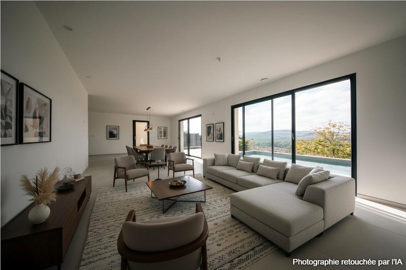 Maison - 143 m² - 6 pièces