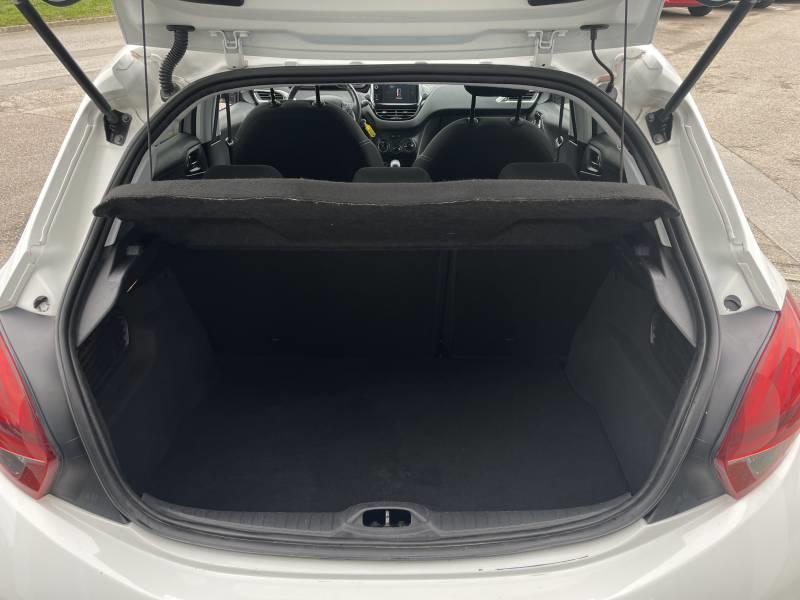 Peugeot 208 1.6 BlueHDi 75ch Bvm5 Style