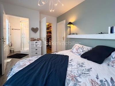 Maison - 85 m² - 5 pièces