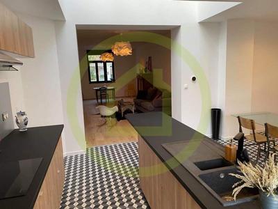 Maison de ville - 165 m² - 6 pièces