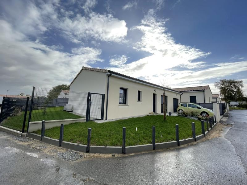 Maison - 97 m² - 4 pièces