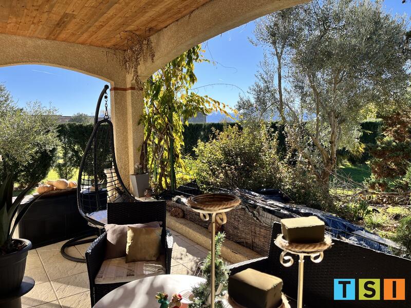 Maison - 140 m² - 4 pièces