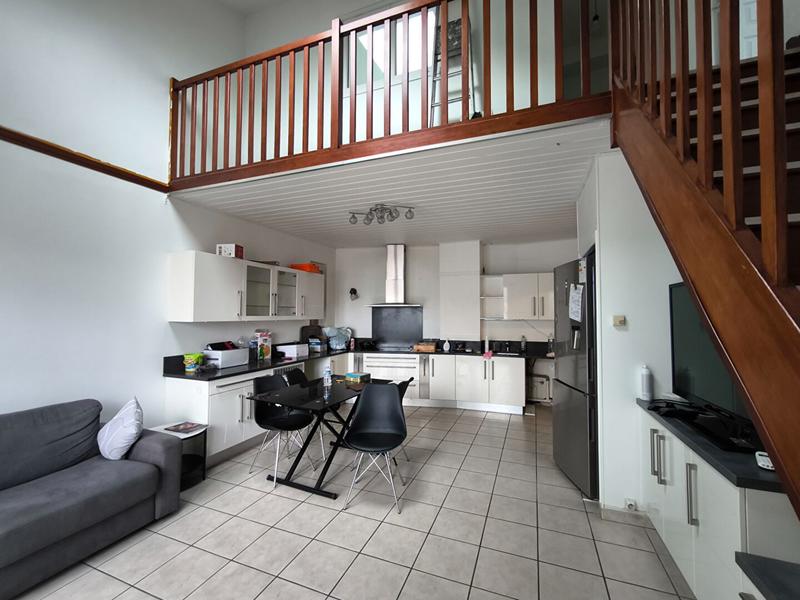 Appartement - 81 m² - 4 pièces