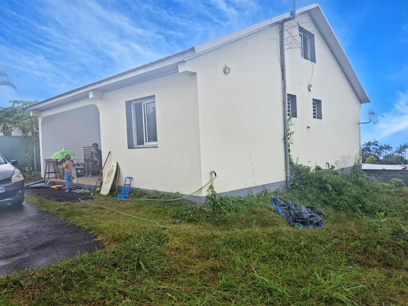 Maison - 100 m² - 6 pièces