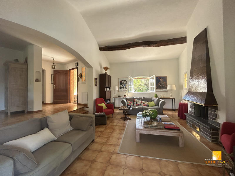 Villa - 168 m² - 5 pièces