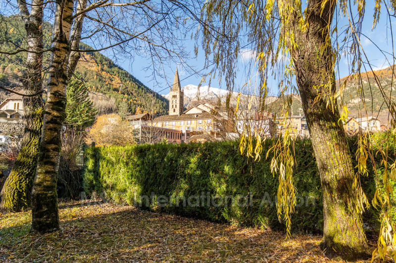 Appartement - 120 m² - 5 pièces