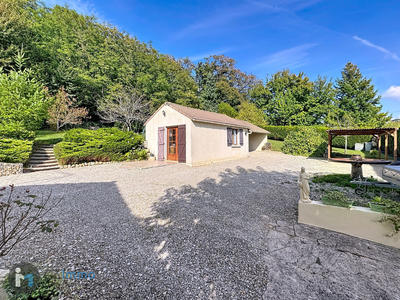 Maison - 92 m² - 5 pièces