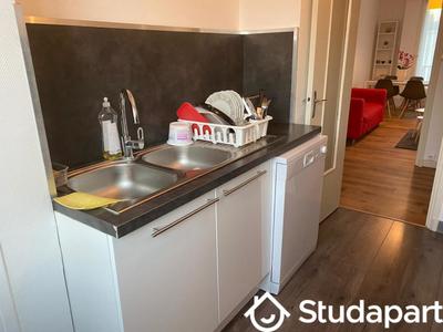 Chambre - 14 m² - 1 pièce