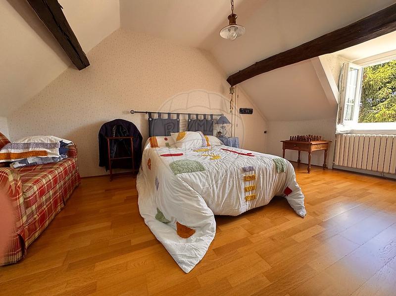 Longère - 233 m² - 10 pièces