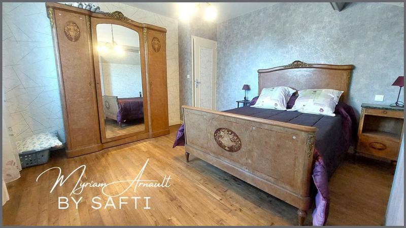 Maison - 257 m² - 11 pièces