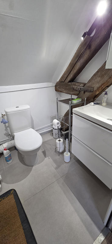 Propriété - 205 m² - 9 pièces