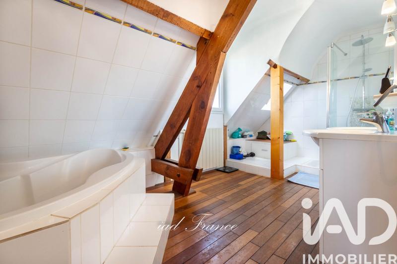 Maison - 173 m² - 8 pièces