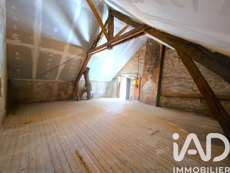 Maison - 102 m² - 6 pièces