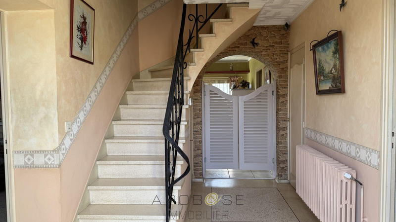 Maison - 105 m² - 5 pièces