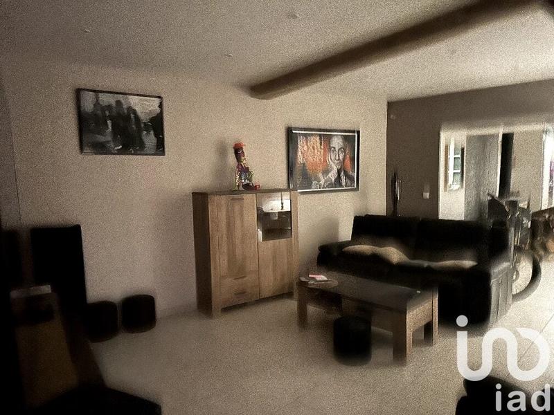 Maison - 203 m² - 7 pièces