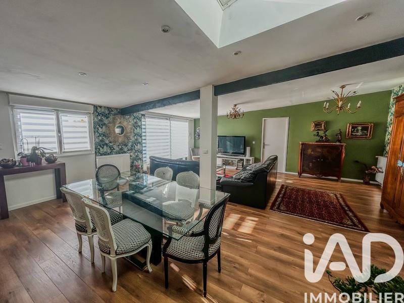 Maison - 195 m² - 5 pièces