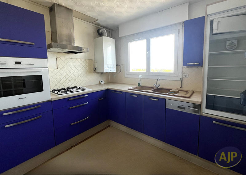 Appartement - 89 m² - 5 pièces