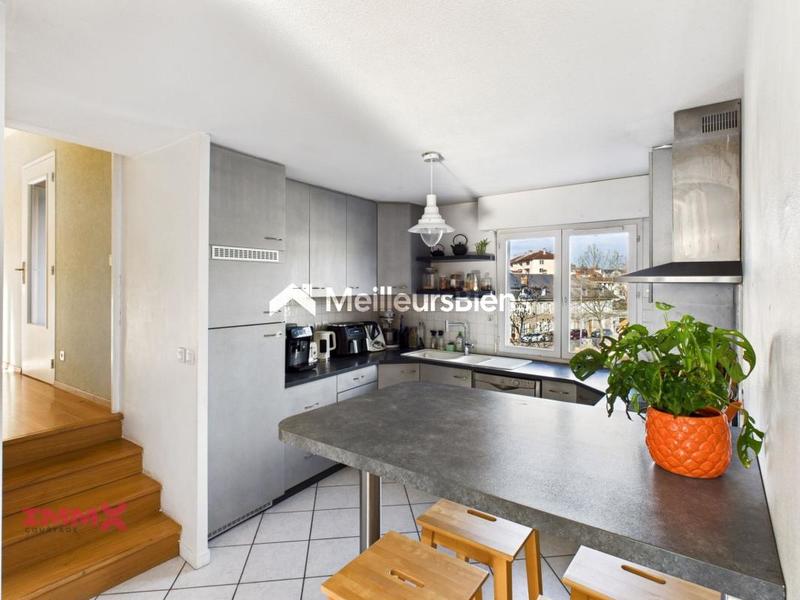 Appartement - 124 m² - 5 pièces