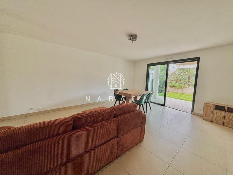 Appartement - 61 m² - 2 pièces