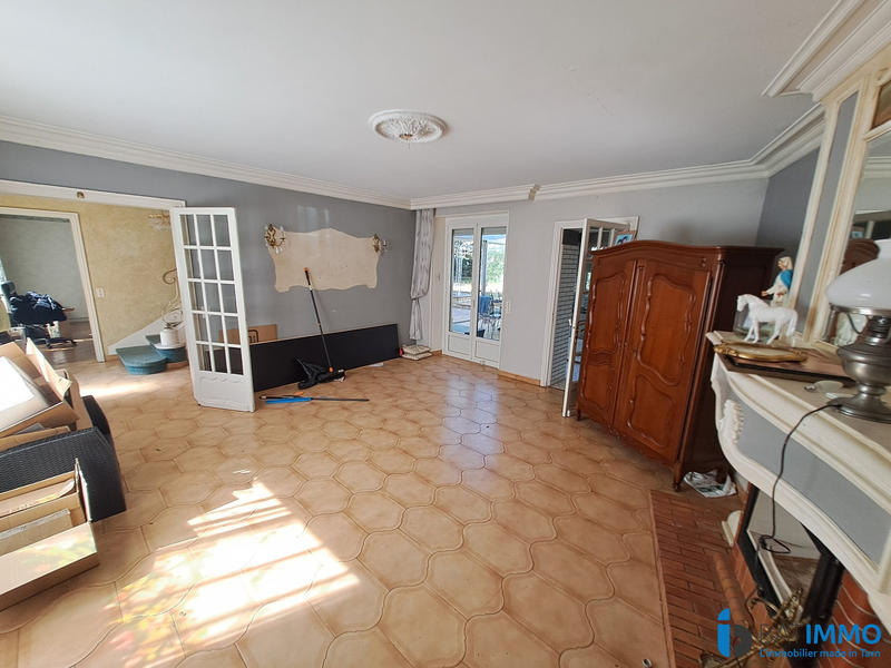 Maison - 200 m² - 10 pièces