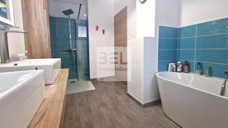 Maison - 134 m² - 6 pièces