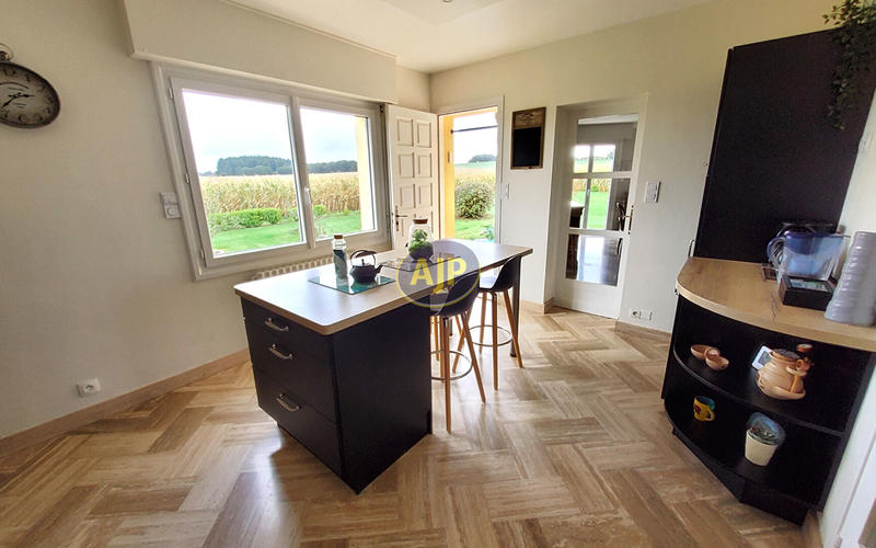 Maison - 178 m² - 7 pièces