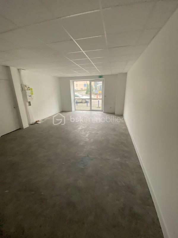 Local commercial - 66 m² - 2 pièces
