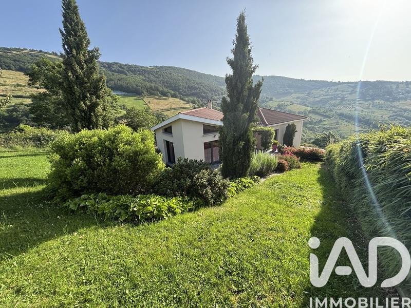 Maison - 135 m² - 5 pièces