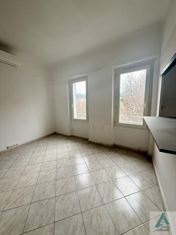 Appartement - 33 m² - 1 pièce
