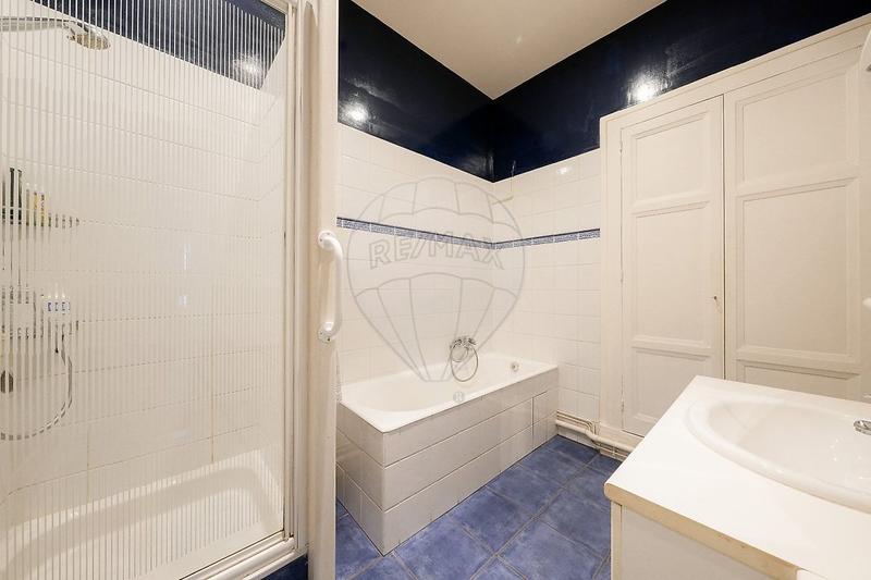 Appartement - 183 m² - 8 pièces