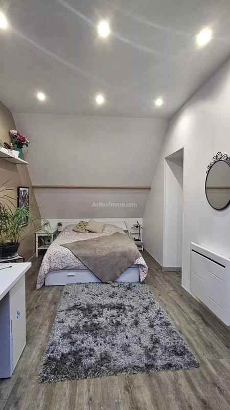 Maison - 91 m² - 6 pièces