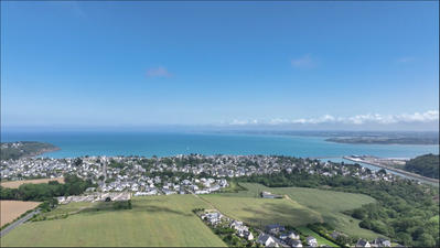 Propriété - 191 m² - 5 pièces