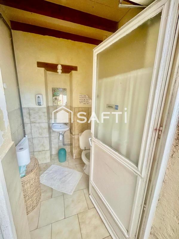 Maison - 375 m² - 22 pièces