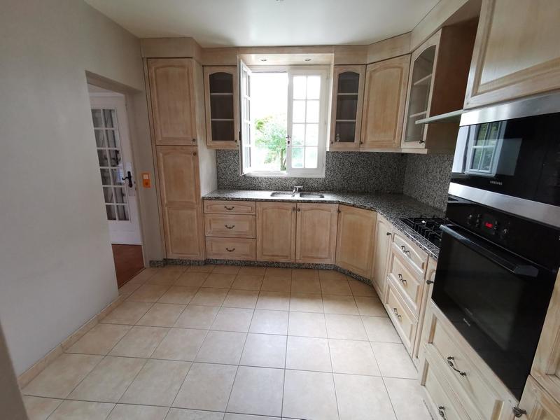 Maison - 170 m² - 7 pièces