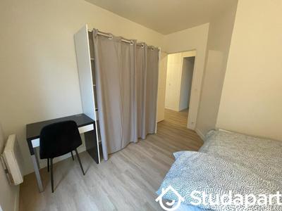 Chambre - 10 m² - 1 pièce
