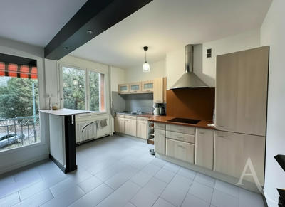 Appartement - 74 m² - 4 pièces