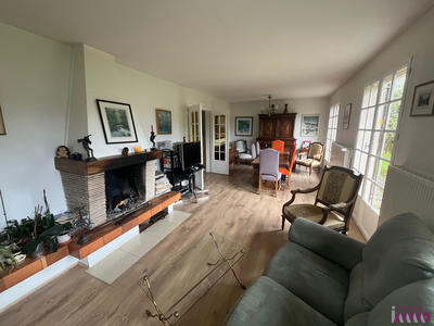 Maison - 173 m² - 7 pièces