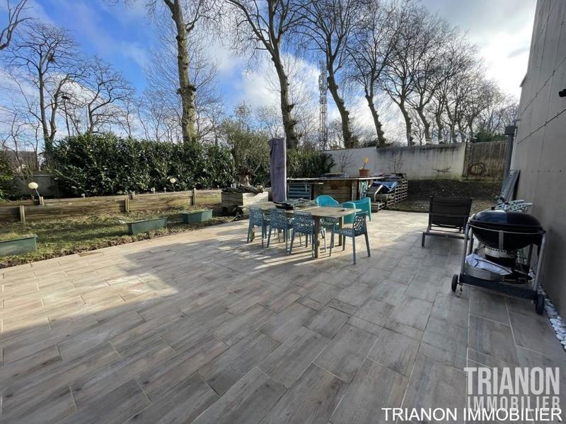 Maison - 97 m² - 4 pièces