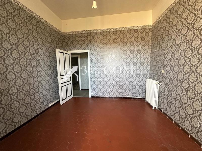 Maison de ville - 85 m² - 7 pièces