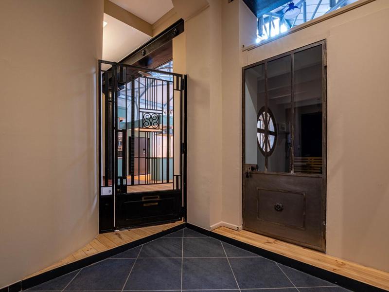 Loft - 148 m² - 3 pièces