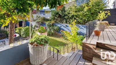 Maison - 200 m² - 7 pièces